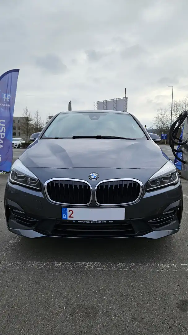 BMW 218 218d Gran Tourer xDrive Aut. Sport Line - 2