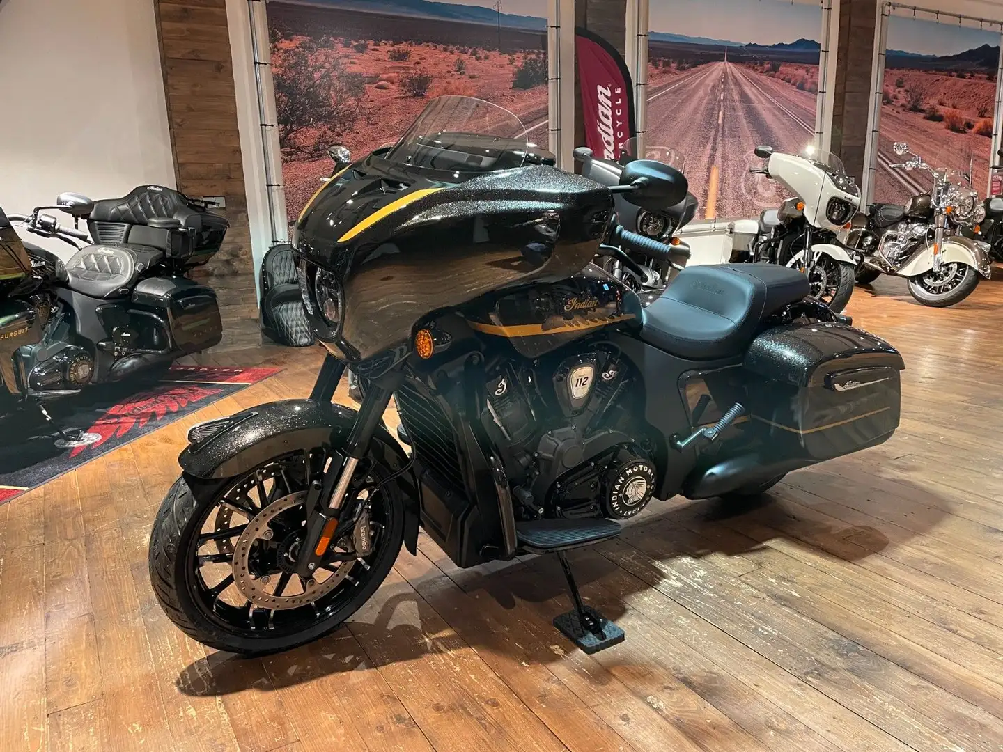 Indian Chieftain Dark Horse 112 Vorteilspaket 1000/1,99 Negro - 2