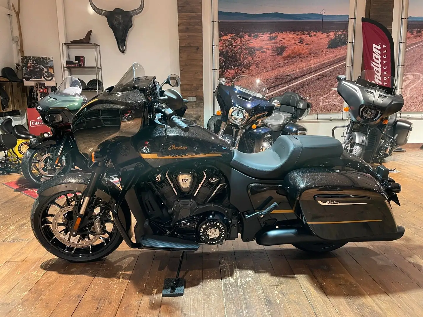 Indian Chieftain Dark Horse 112 Vorteilspaket 1000/1,99 Negro - 1