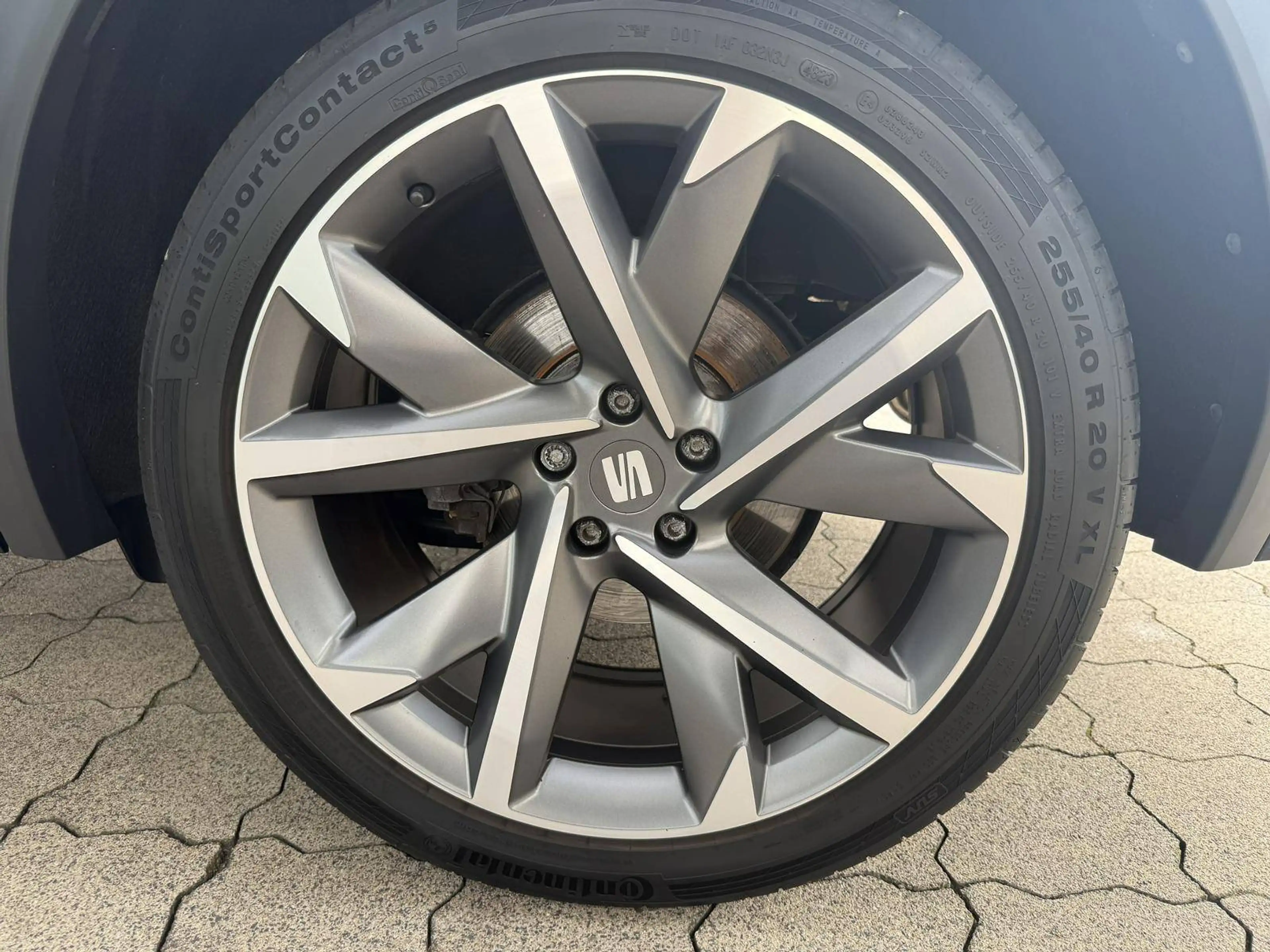 SEAT Tarraco 2.0 TDI DSG 4DRIVE FR - AHK - Rückfahrkamera — photo 15