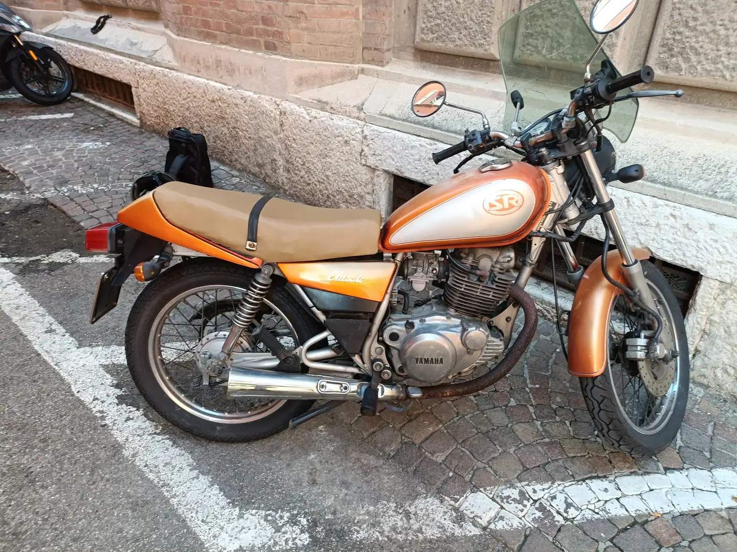 Yamaha SR 250 classic Portocaliu - 2