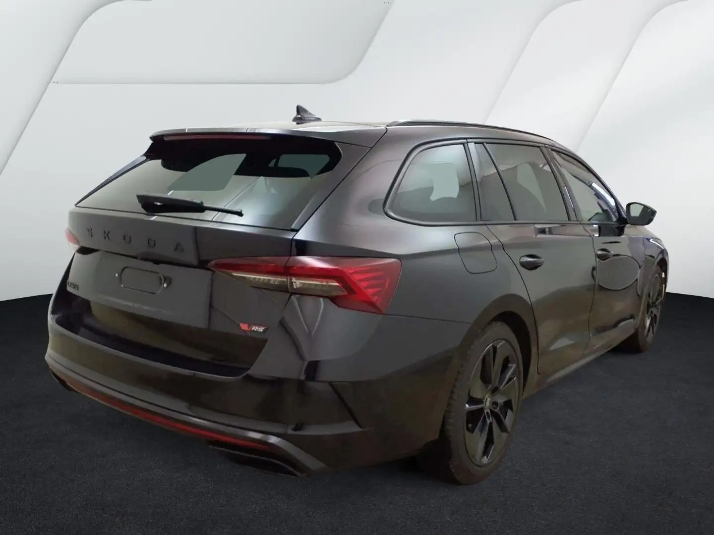 Skoda Octavia Combi RS 2,0 TSI Schwarz - 2