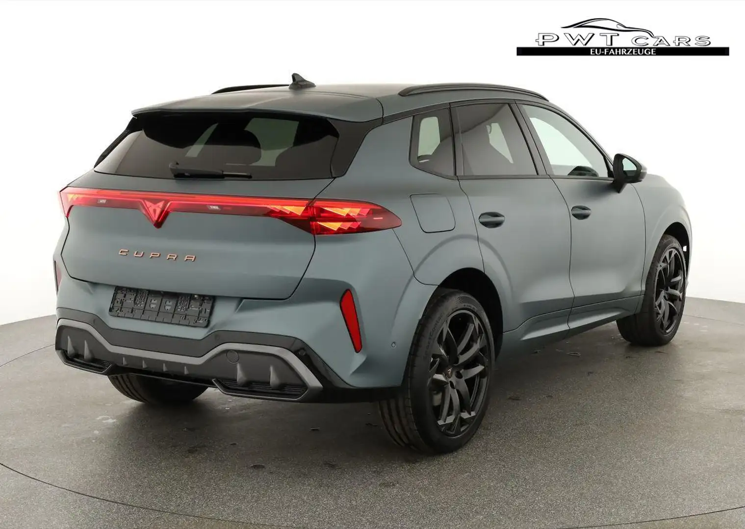 CUPRA Terramar 2.0 TSI 195 kW 4Drive America's Cup Limited Edi... Grau - 2