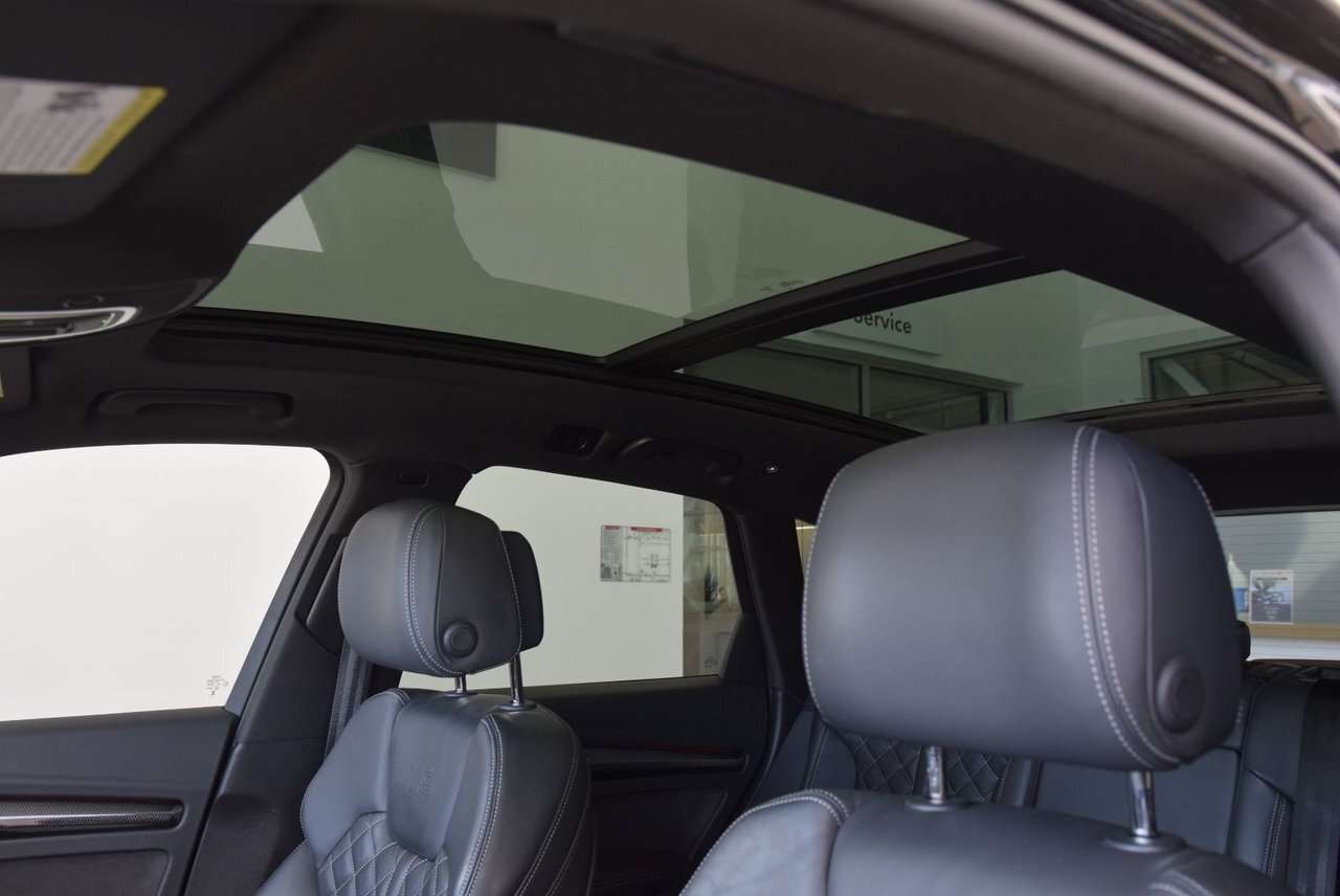 2024 Audi SQ5 Technik 3.0 TFSI quattro 6 cyl thumb 8