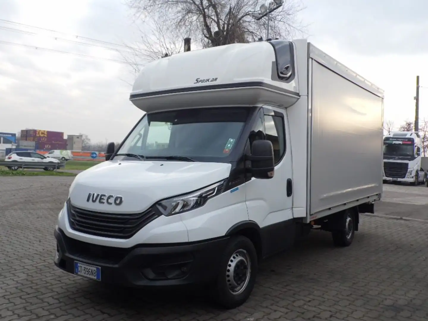 Iveco Daily 35S18HA8V 3.0 HPT PM-SL-TM Furgone Hi-Matic Bianco - 1