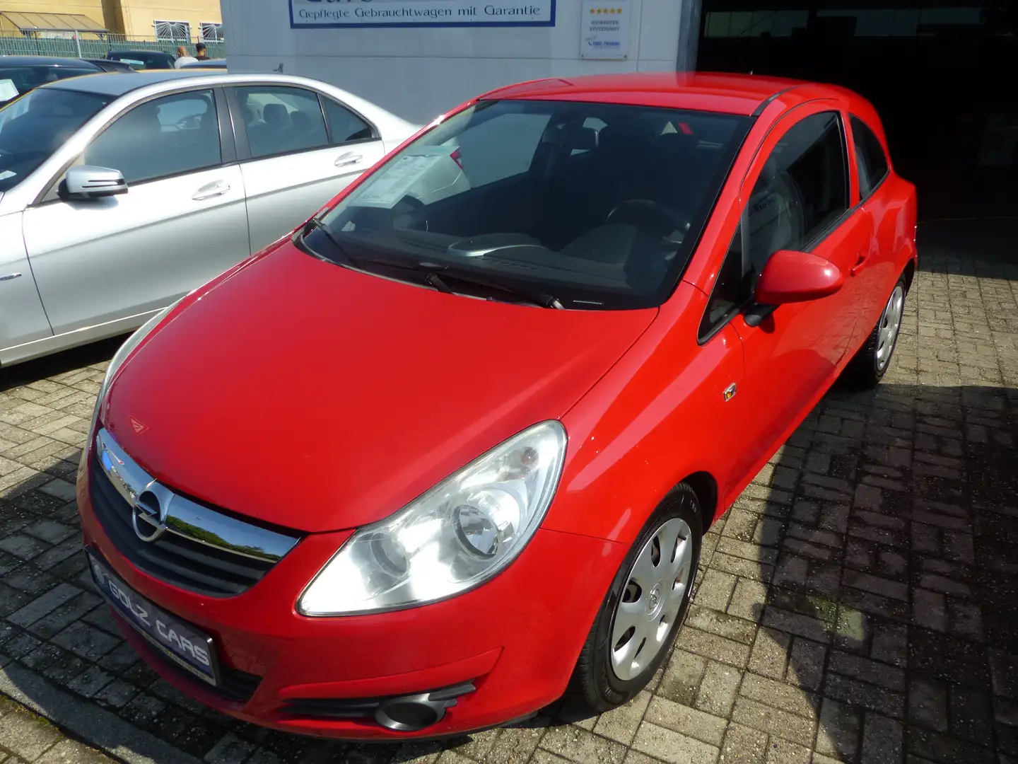 Opel Corsa Edition Rouge - 1