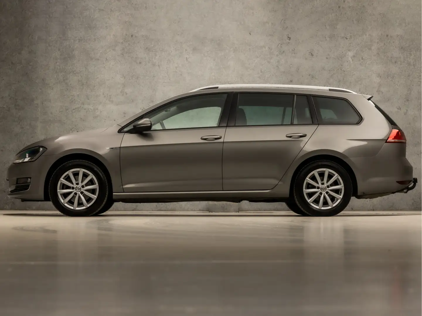 Volkswagen Golf Variant 1.4 TSI Sportline 150Pk Automaat (NAVIGATIE, CLIMA Gris - 2