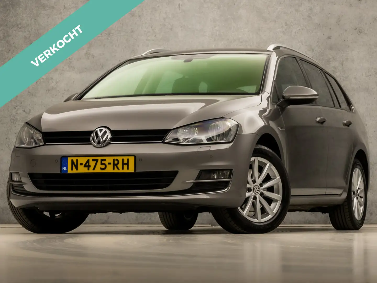 Volkswagen Golf Variant 1.4 TSI Sportline 150Pk Automaat (NAVIGATIE, CLIMA Grijs - 1