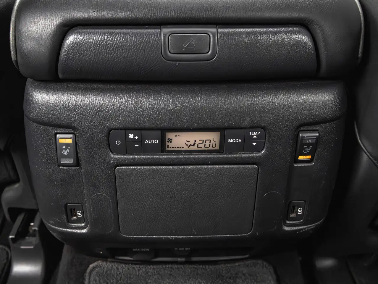 Infiniti QX80 снимка Infiniti QX80