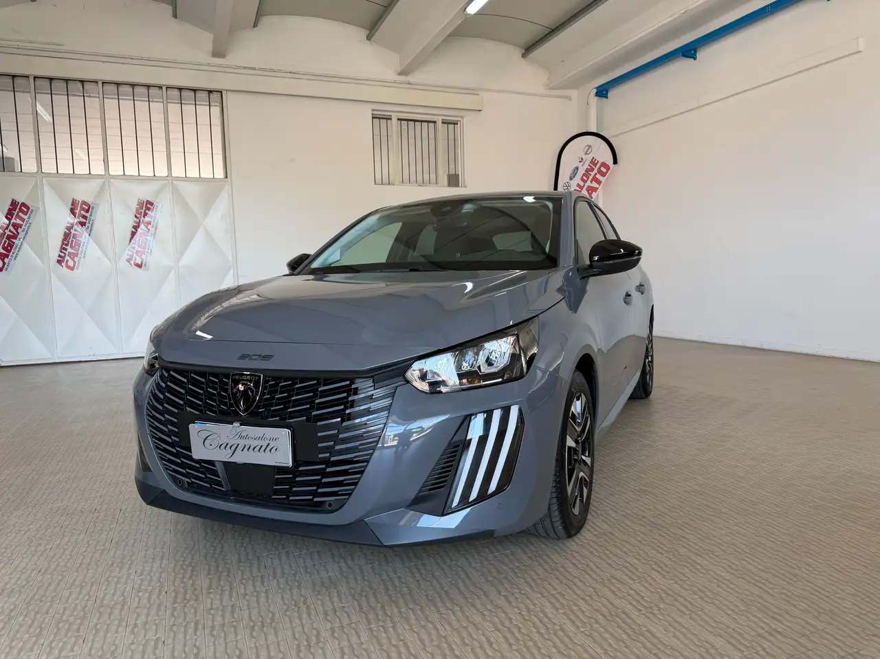 Peugeot 208 208 1.2 hybrid Allure 110cv e-dcs 6 Neopatentati Prezzo vero 11