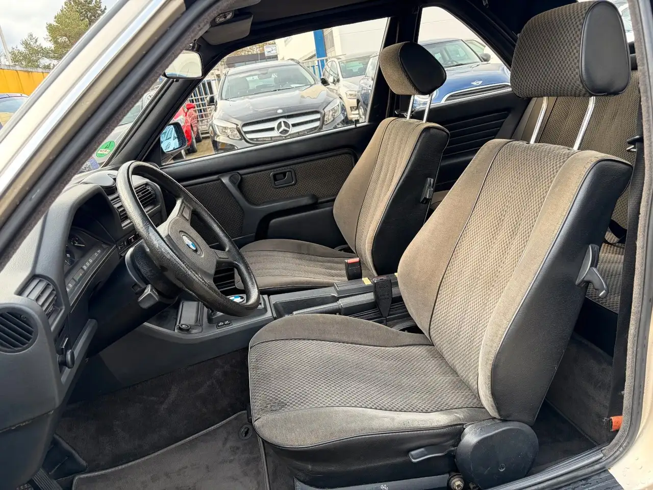 BMW 320 i Baur Cabriolet E30*HU/AU NEU*AUTOMATIK*, foto 12