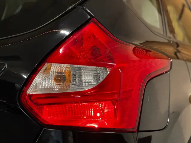 Ford Focus view 5