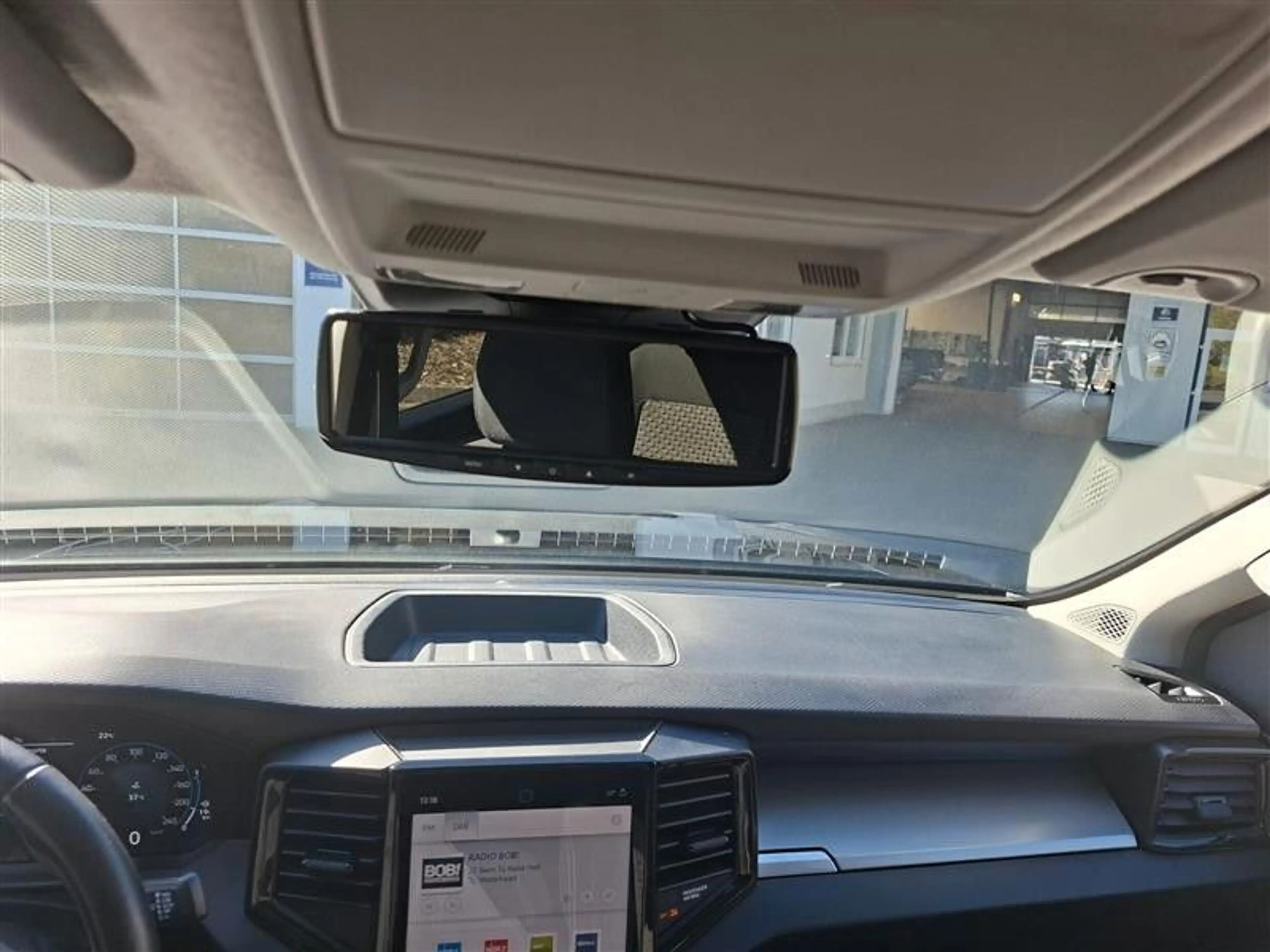 Volkswagen Amarok 2.0 TDI Life DC Wohnkabinenfertig — photo 11