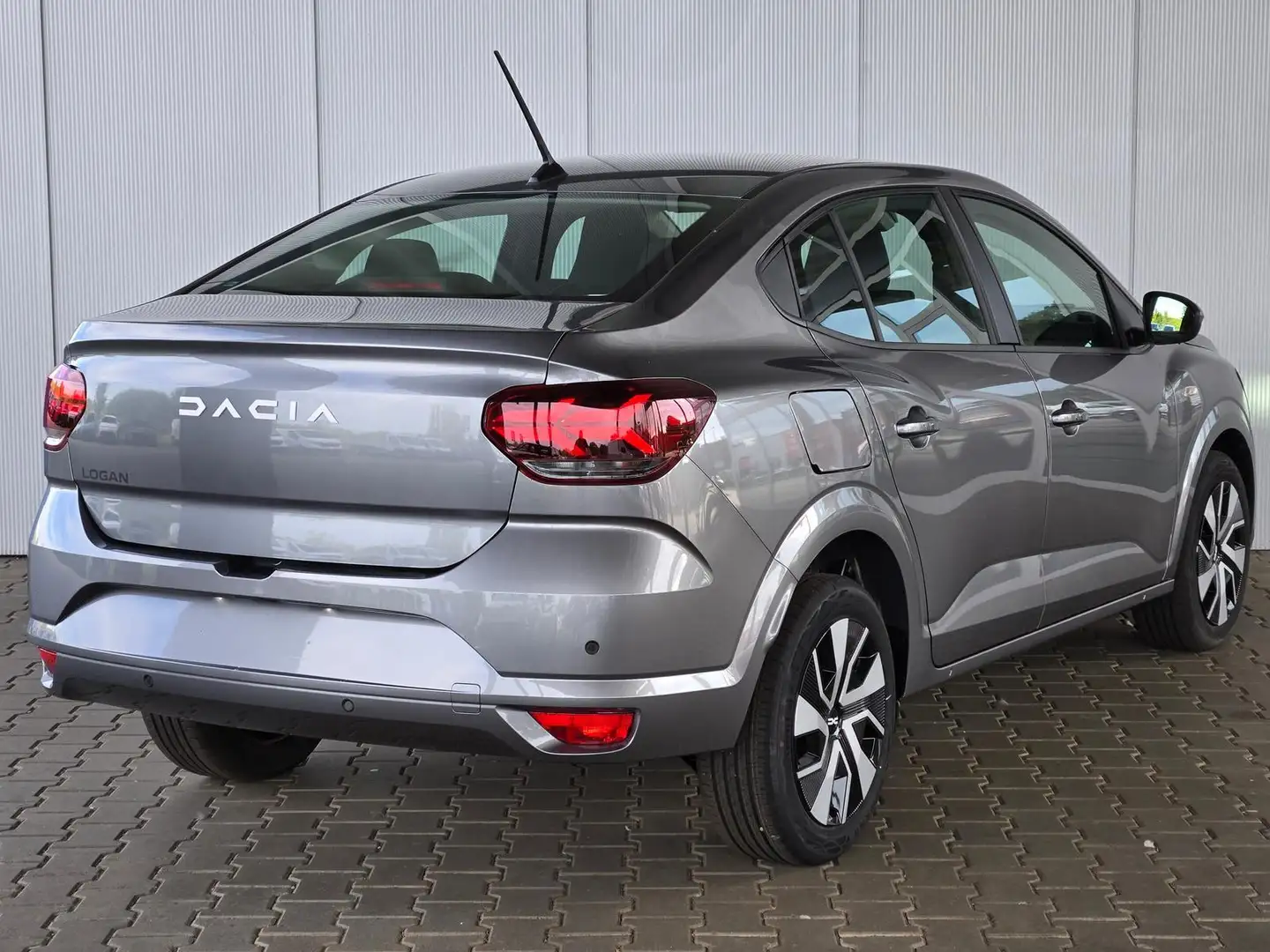 Dacia Logan EXPRESSION TCe 90 / NAVI Carplay LED Tempomat P... Серый - 2