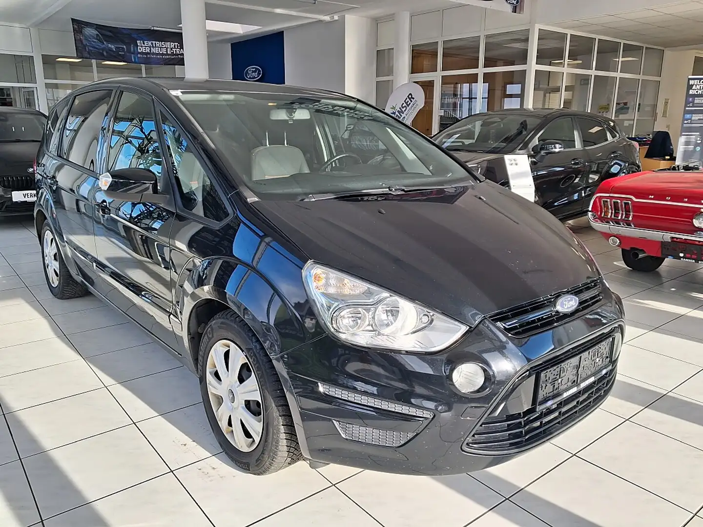Ford S-Max S-MAX Trend 2,0 TDCi DPF Schwarz - 1