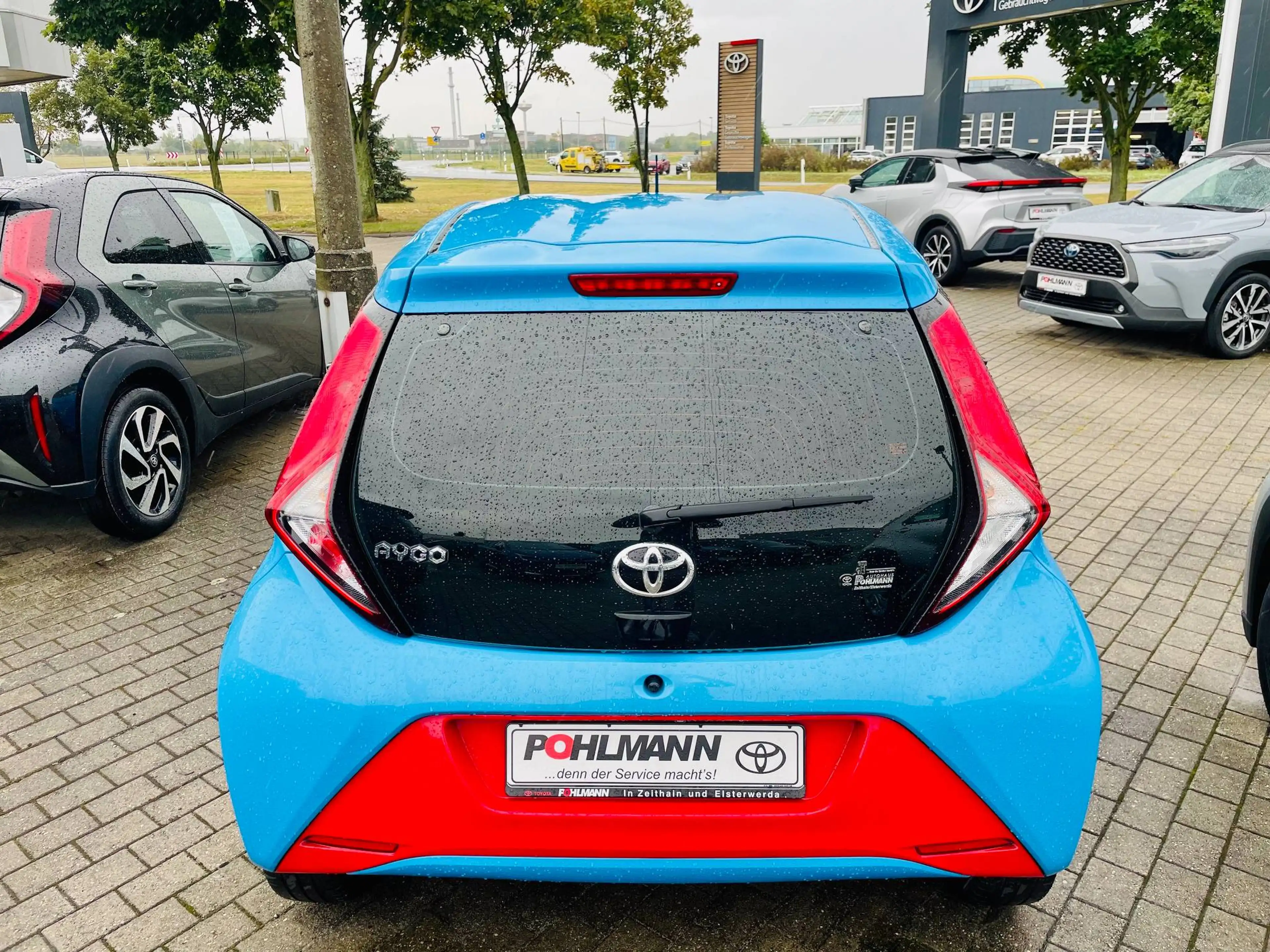 Toyota Aygo x-play club AT*KAMERA — photo 6