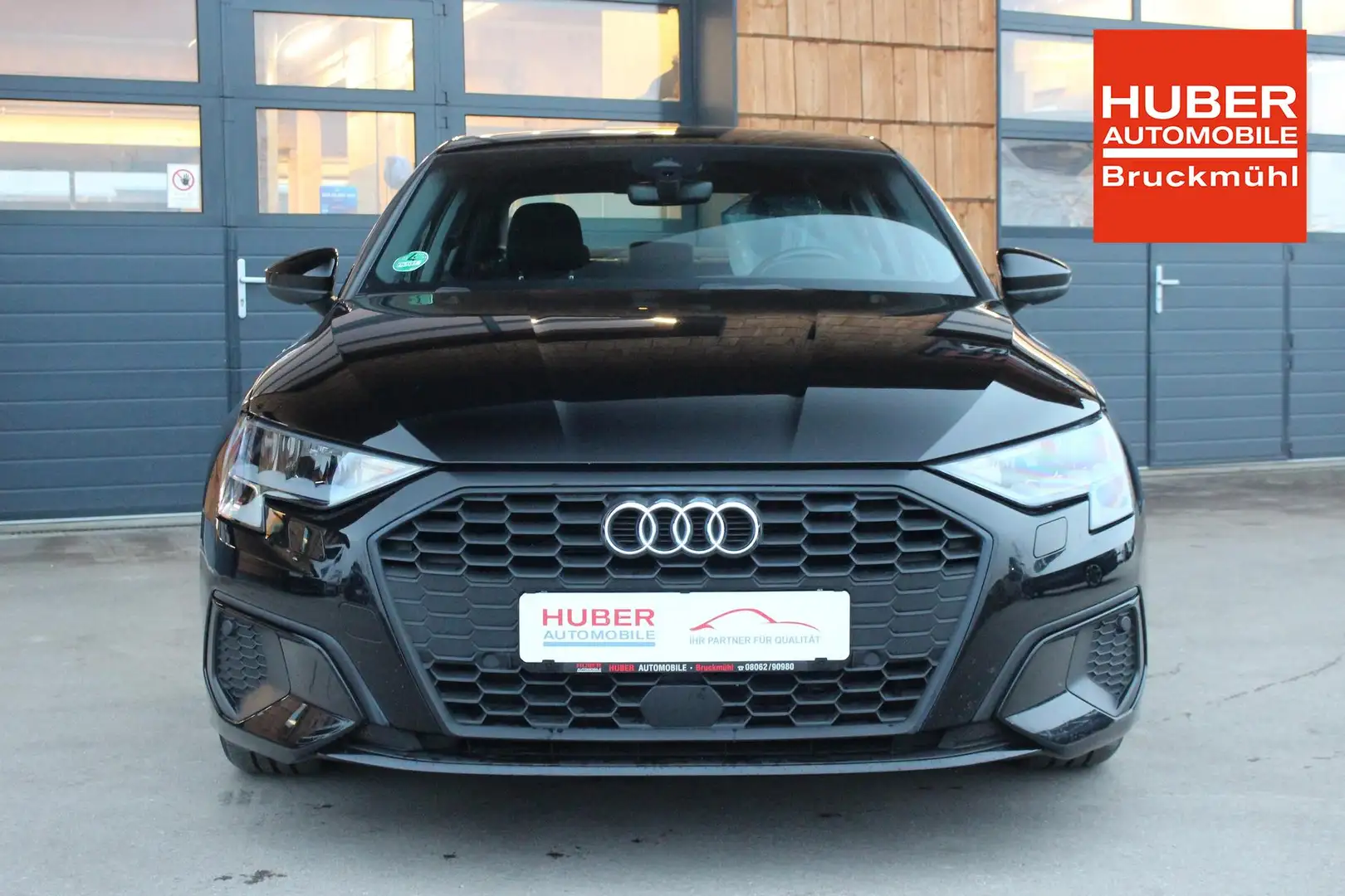 Audi A3 1.0l 81kW TFSI 30 KAMERA/ACC/SITZH 81 kW (110 P... Fekete - 2