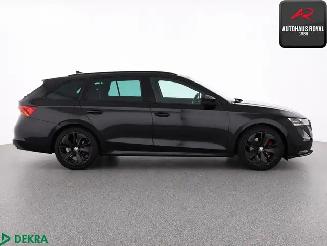 Skoda Octavia view 6