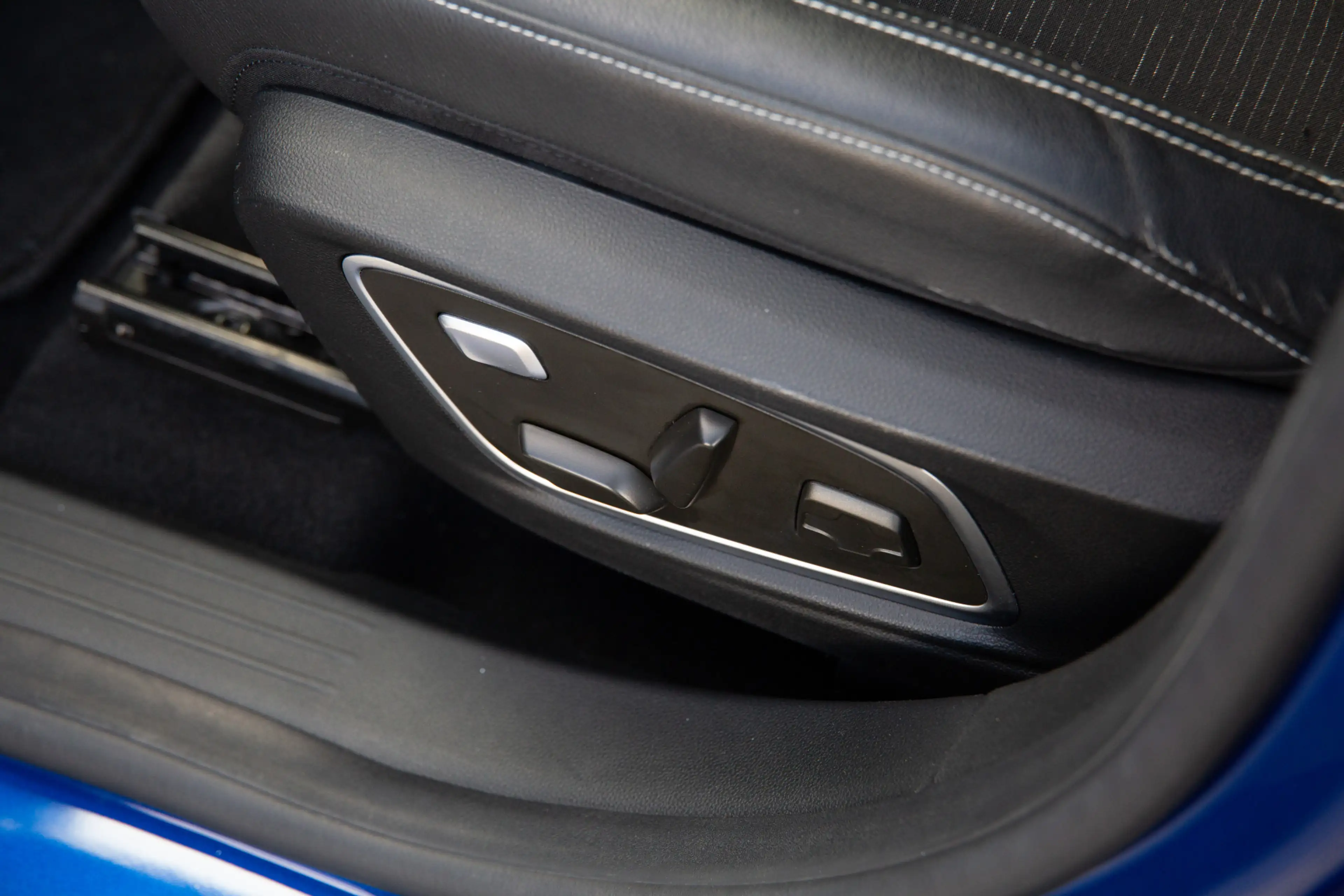 Renault Austral 1.2 E-Tech full hybrid 200 techno — photo 24