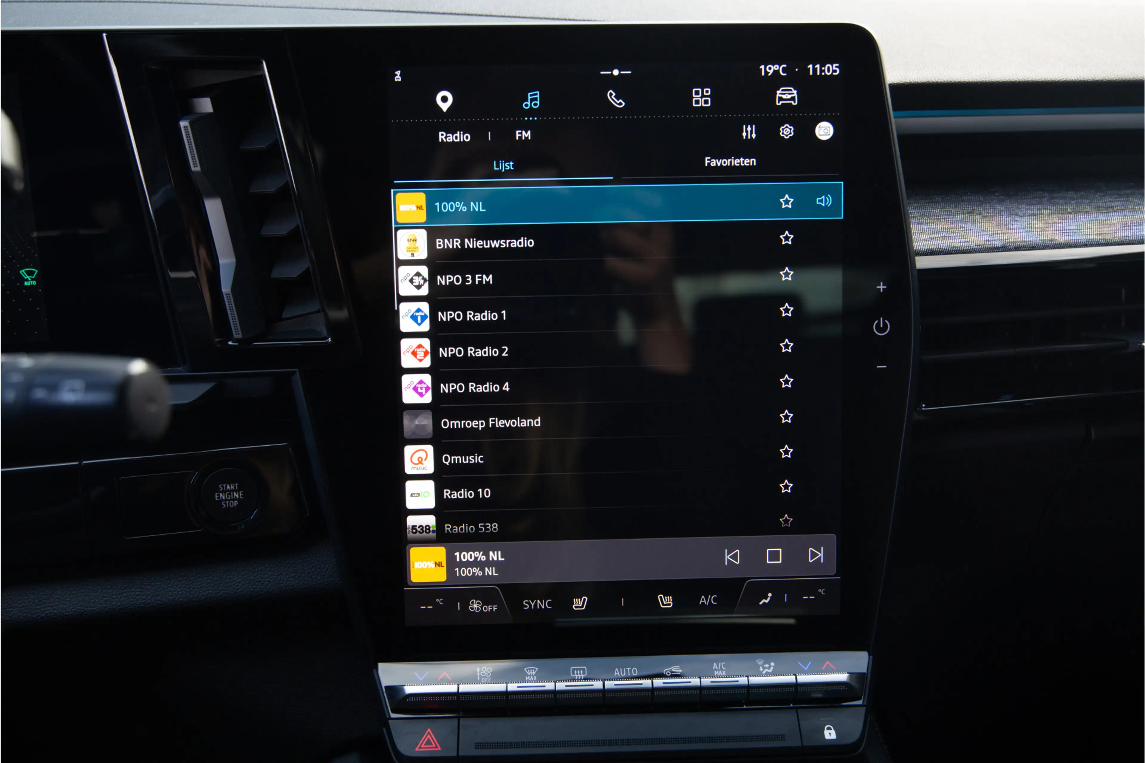 Renault Austral 1.2 E-Tech full hybrid 200 techno — photo 14