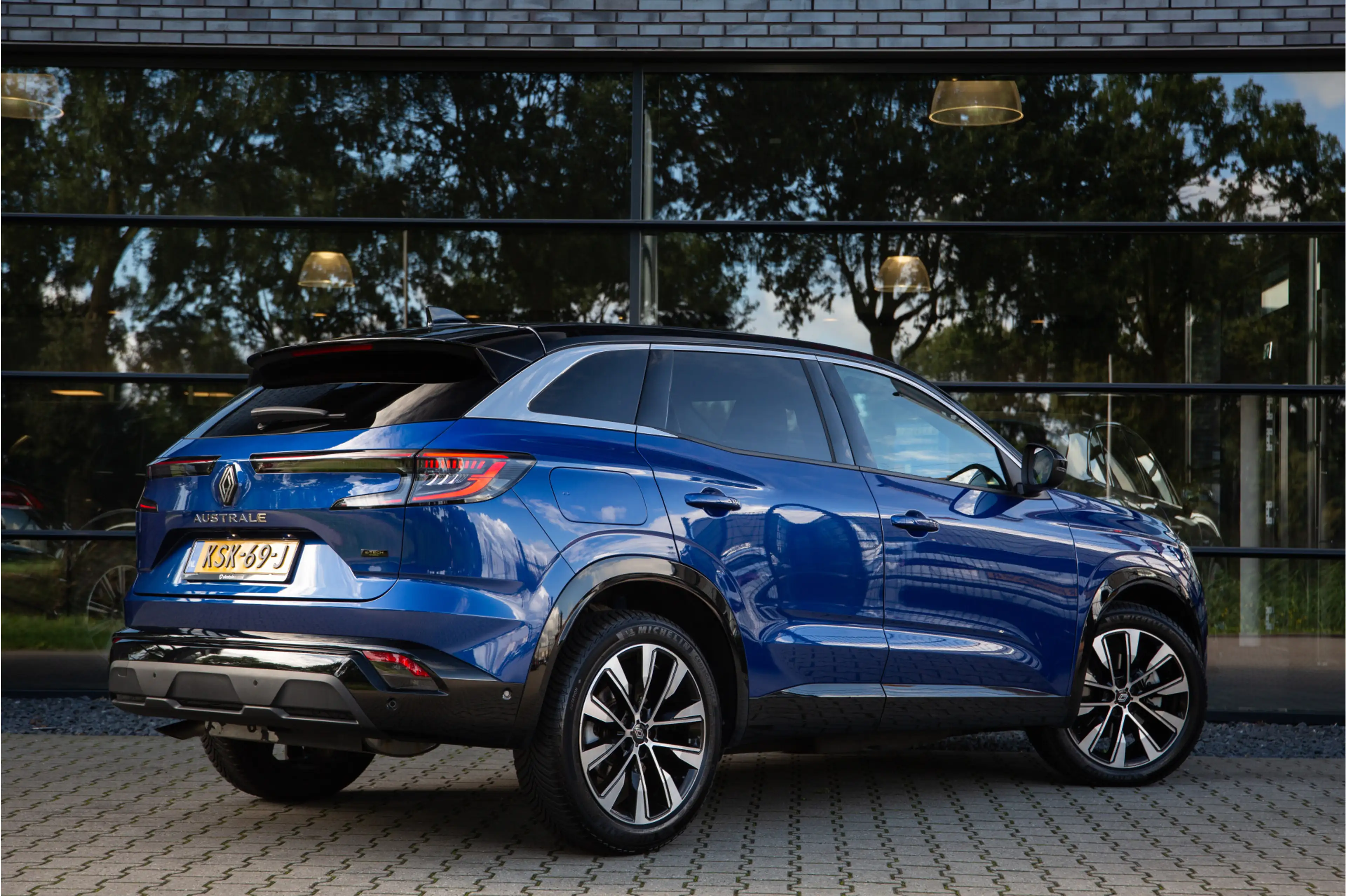Renault Austral 1.2 E-Tech full hybrid 200 techno — photo 2