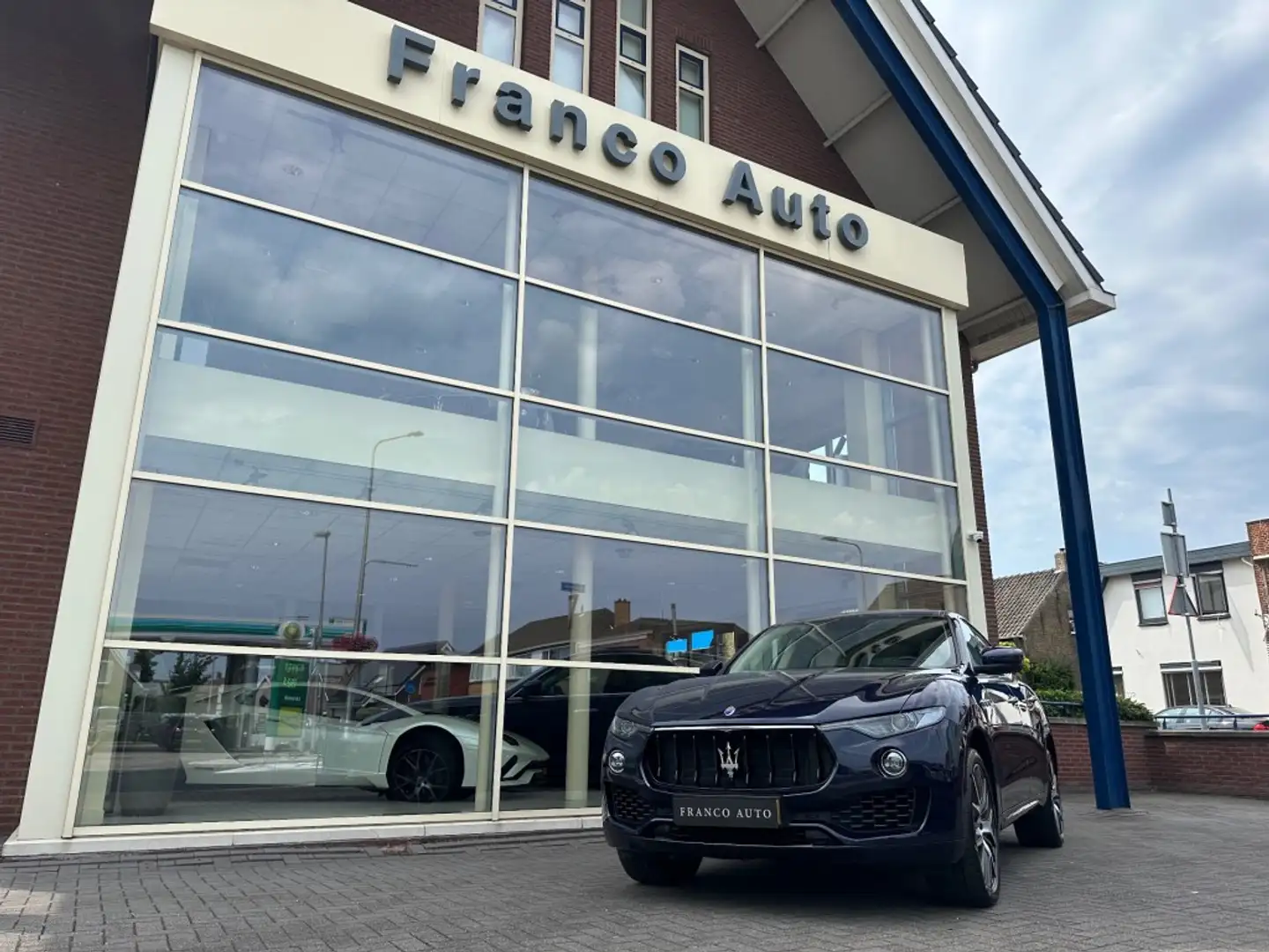 Maserati Levante 3.0 V6 S AWD GranSport/ Stoel vent./ Panorama dak Albastru - 1