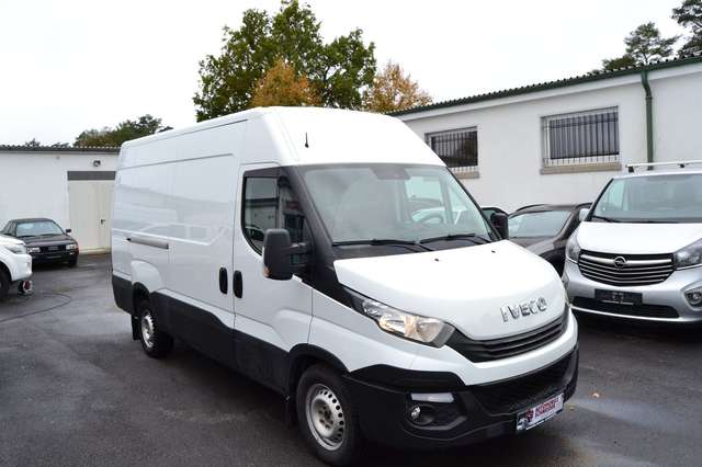 Iveco Daily Kasten 35S16 2,3D Automatik Radstand 3520