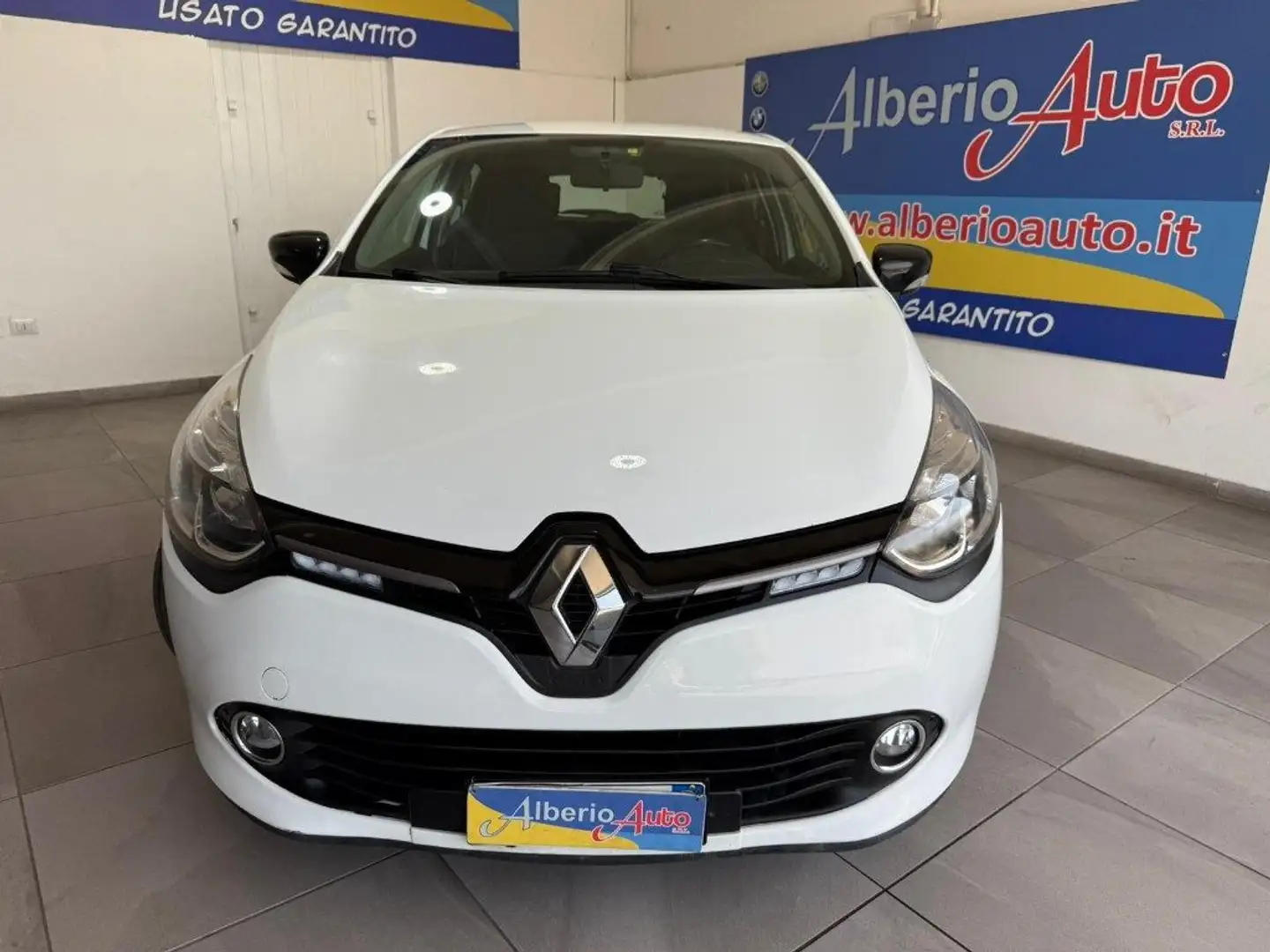 Renault Clio 1.2 75CV GPL 5 porte Live GPL VALIDO FINO AL 2035 Blanco - 2
