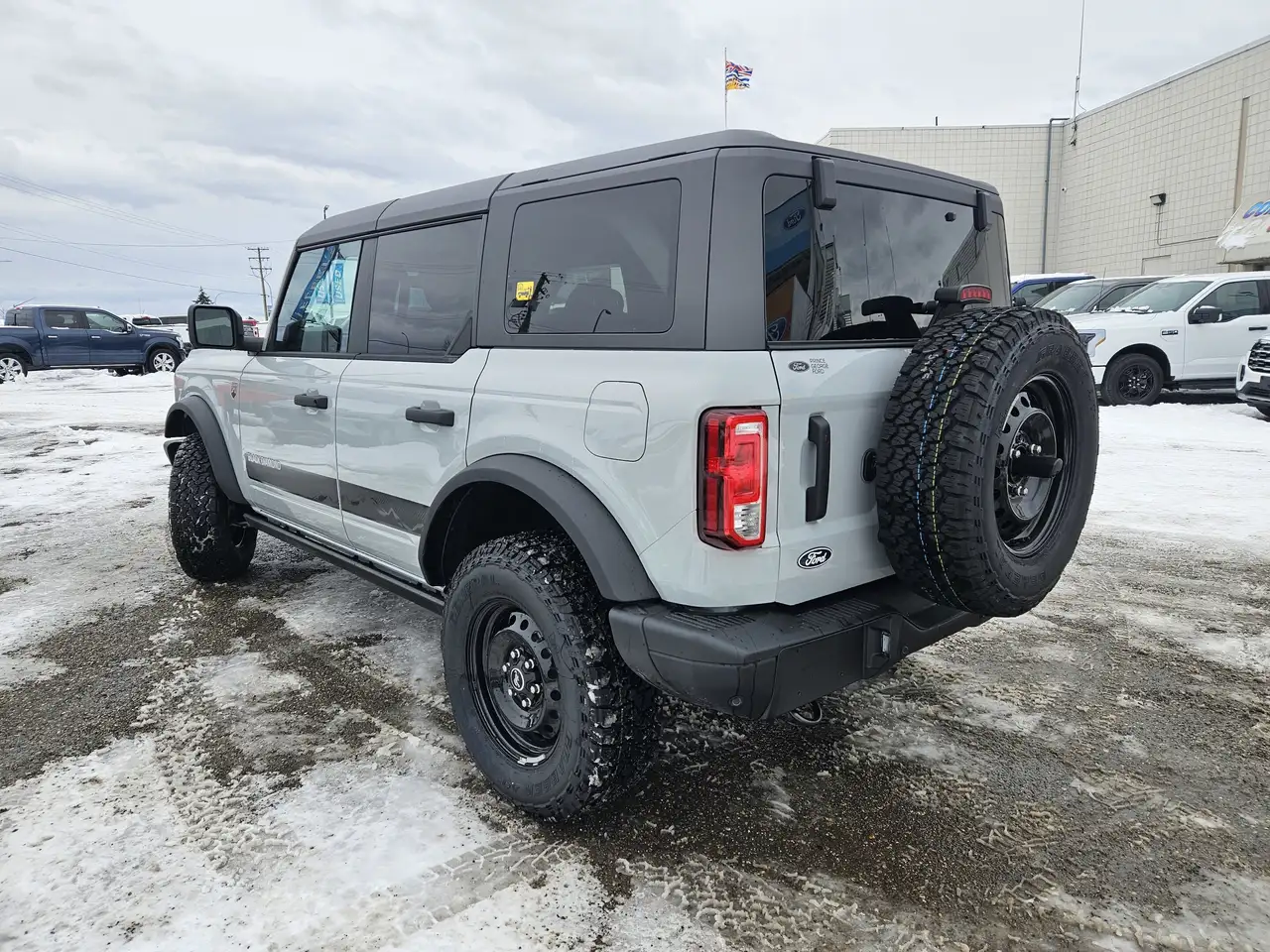 Ford Bronco снимка Ford Bronco