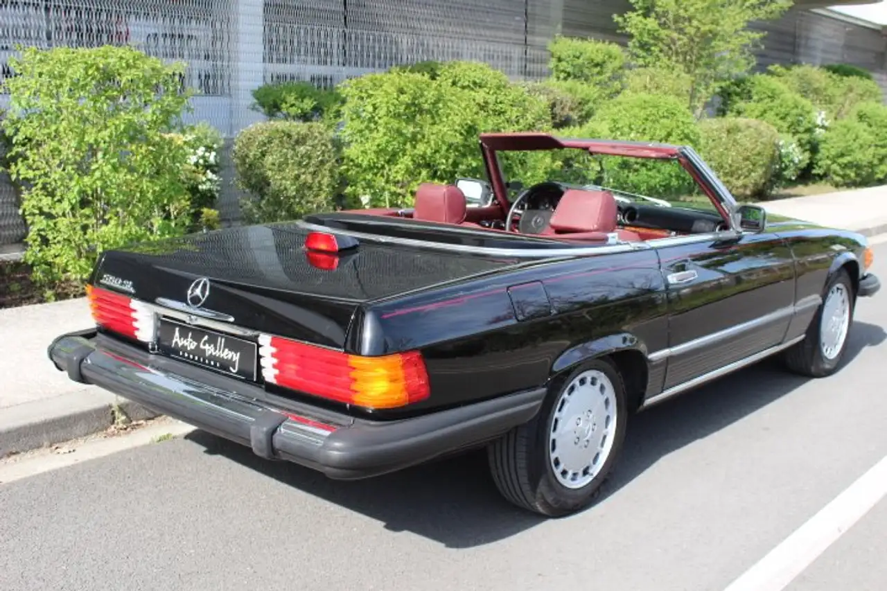 Mercedes-Benz 560 SL USA, foto 11