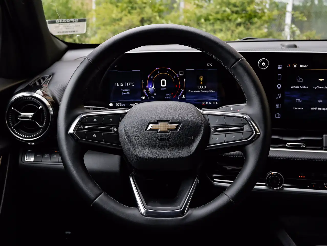 Chevrolet Equinox снимка Chevrolet Equinox
