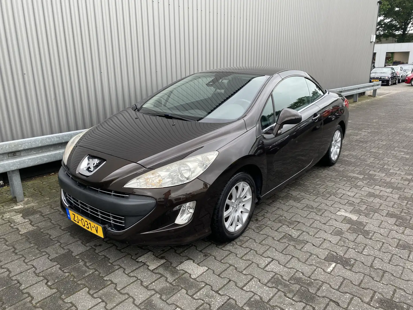 Peugeot 308 CC 1.6 VTi Sport 113Dkm, Clima, Windscherm, LM, – Bruin - 2