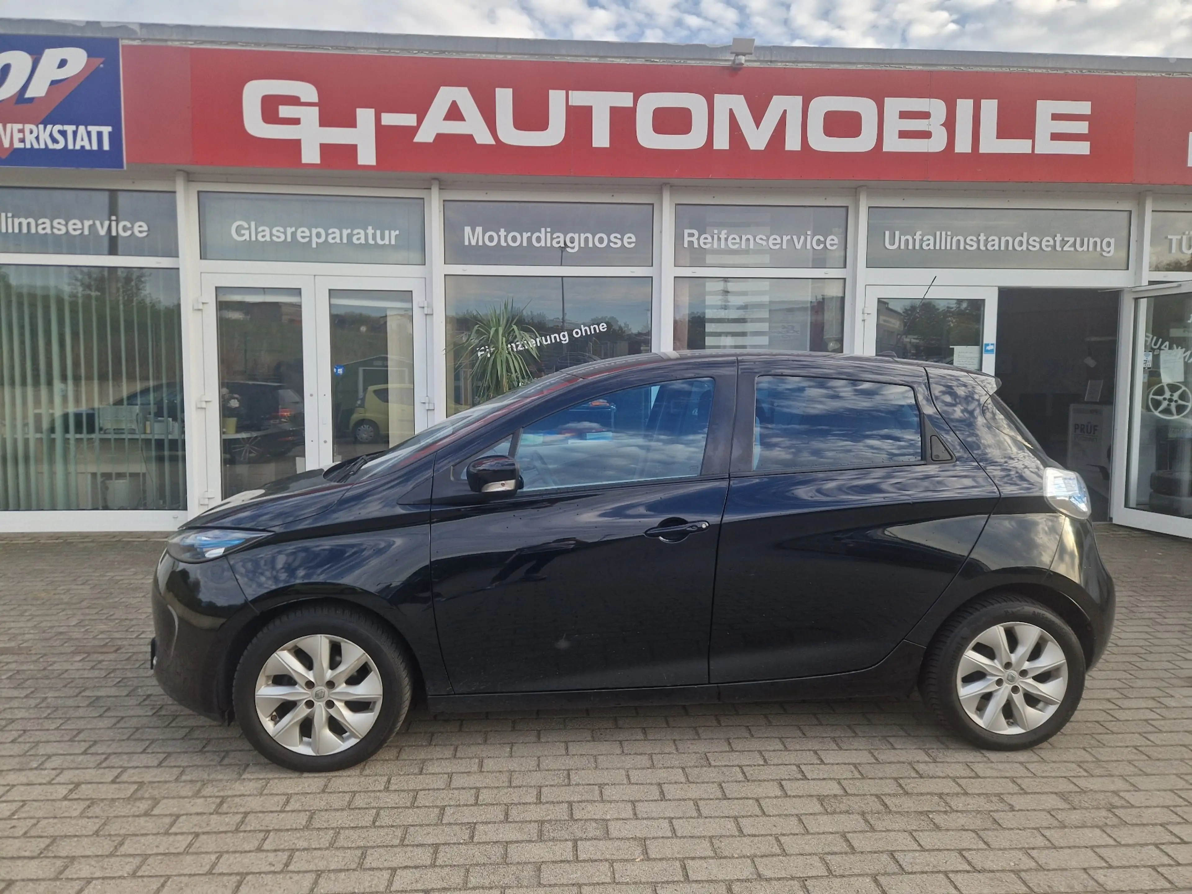Renault ZOE ZOE (mit Batt.) 22 kwh -- Navi+Tempo+FH+Alu+Kamera — photo 2