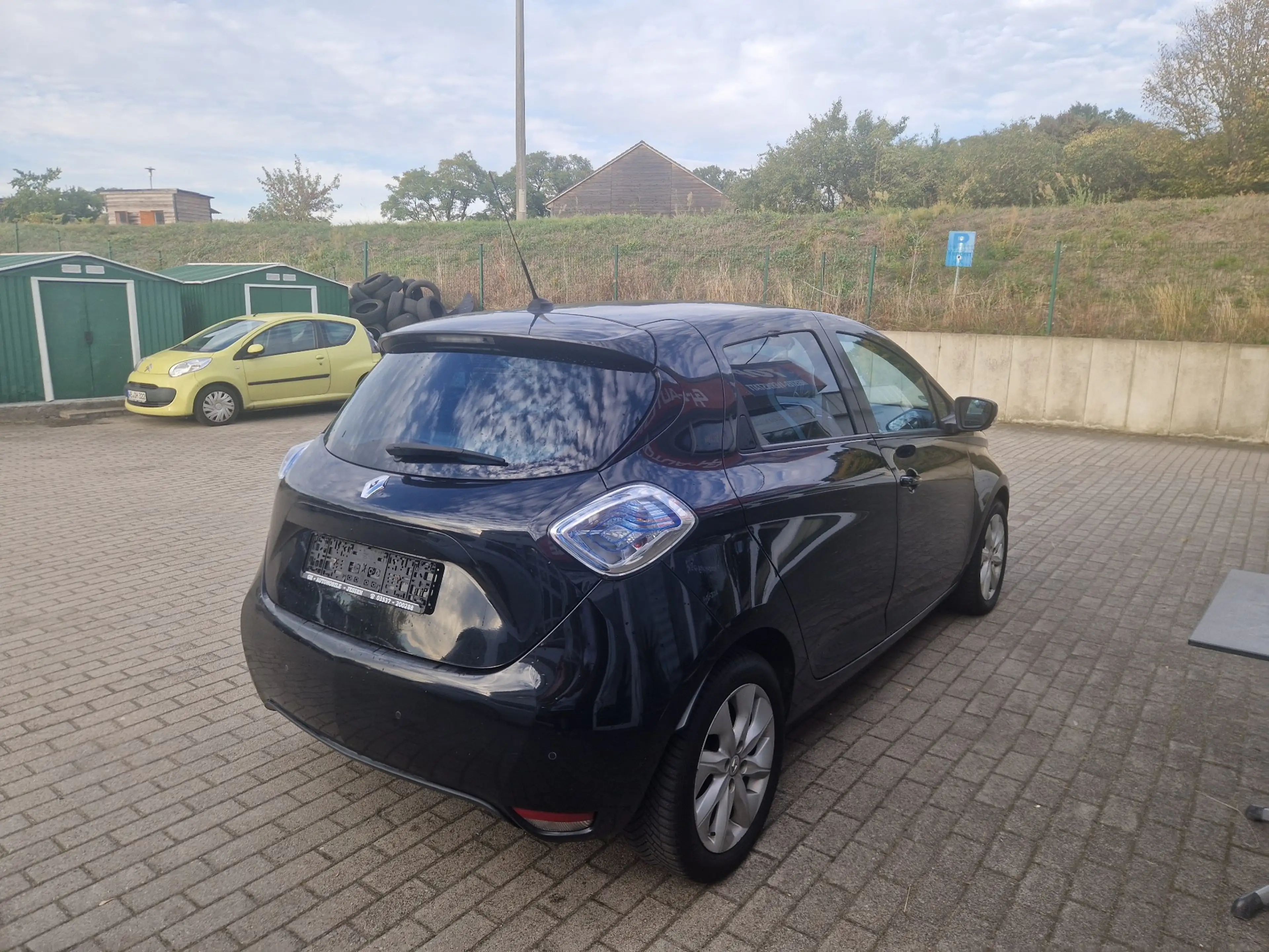 Renault ZOE ZOE (mit Batt.) 22 kwh -- Navi+Tempo+FH+Alu+Kamera — photo 3