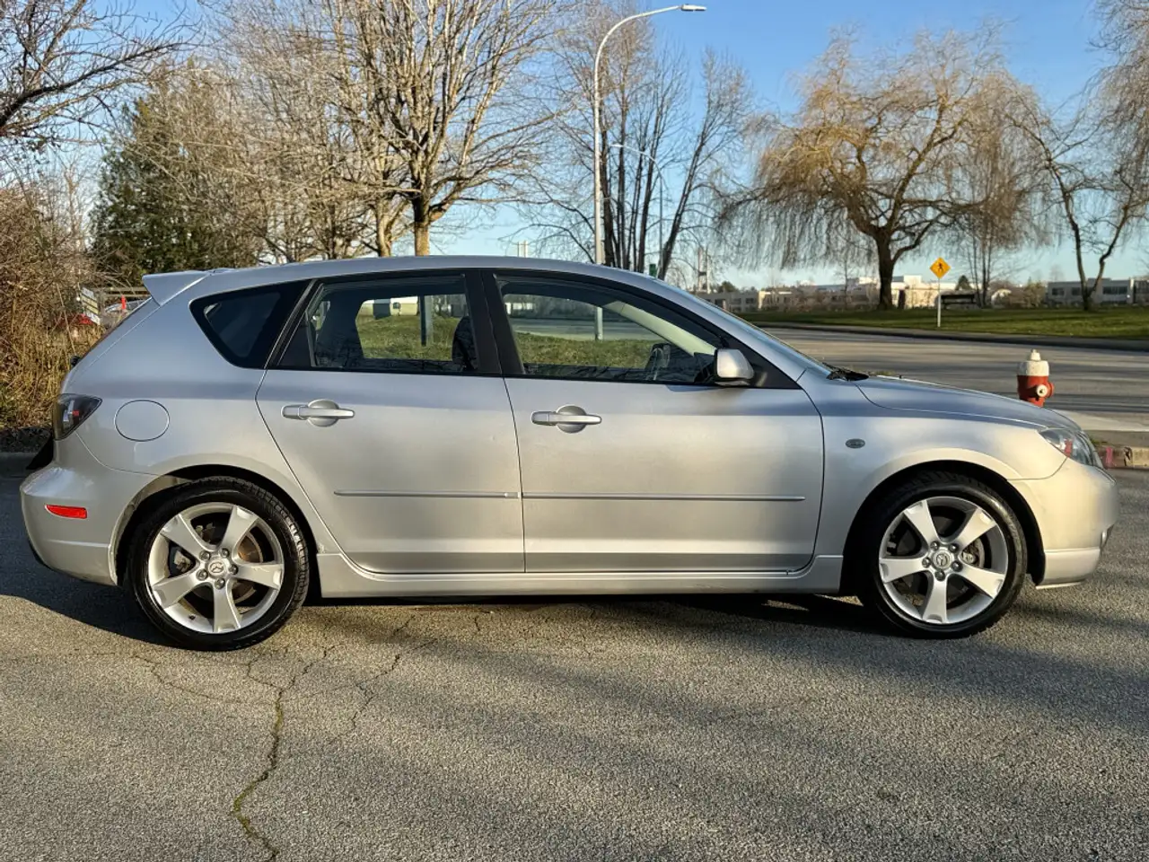 Mazda 3 снимка Mazda 3