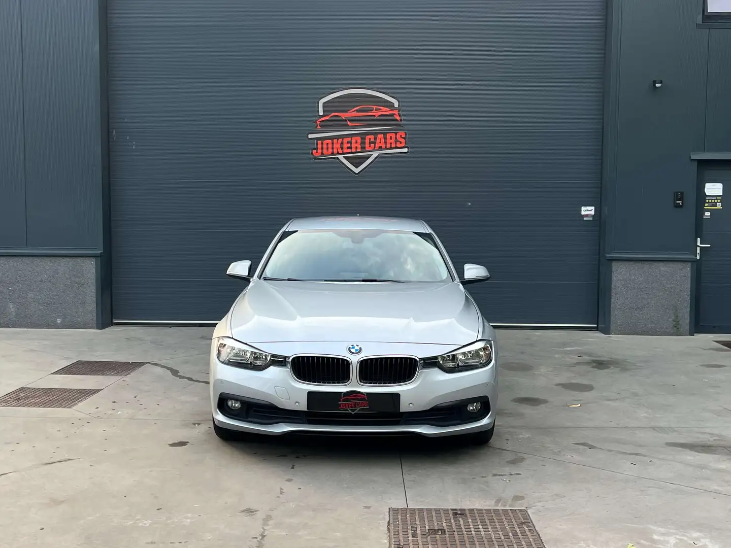 BMW 316 d 2.0 Facelift  Automaat  Navi  LED Gris - 1