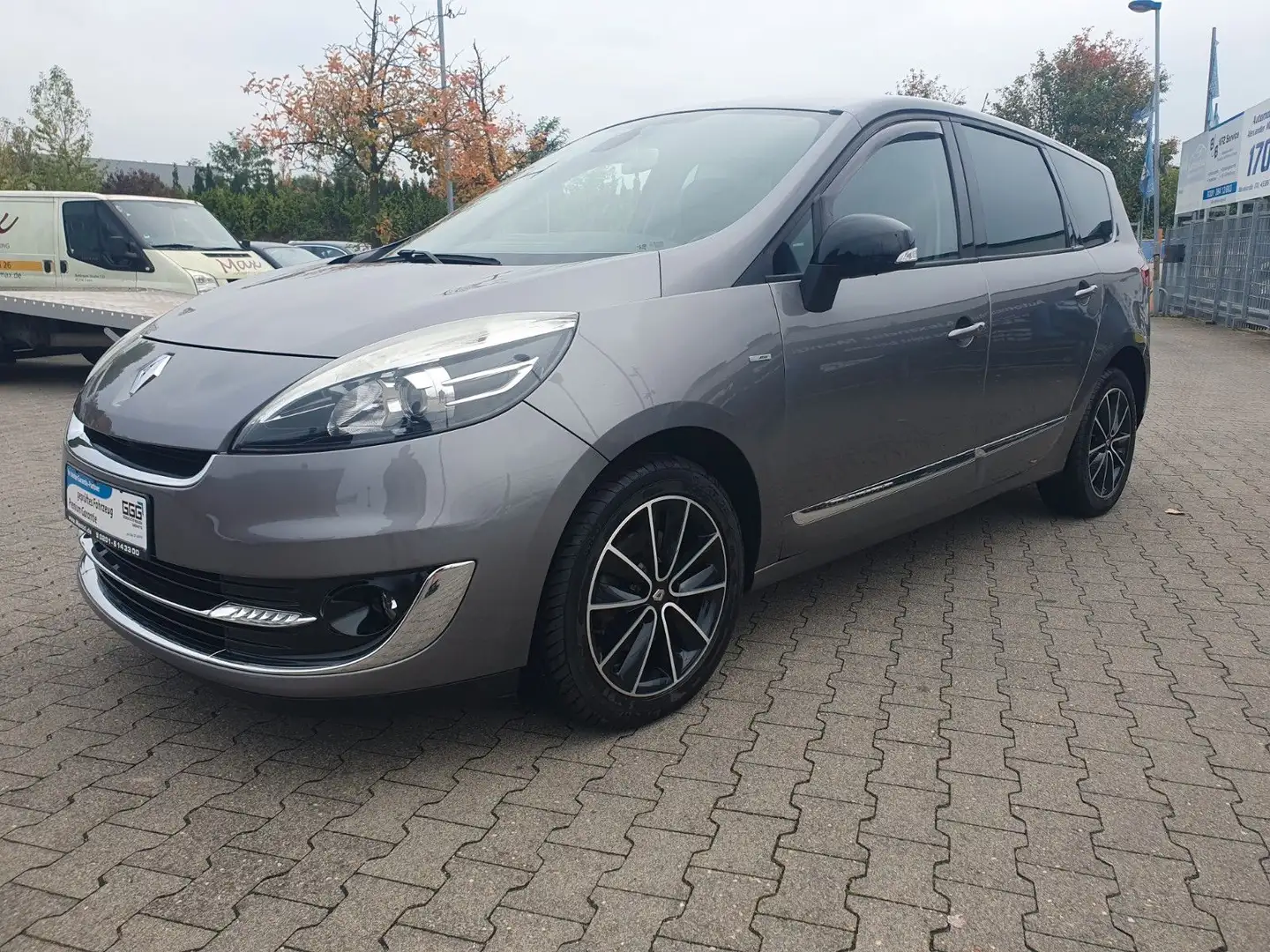 Renault Grand Scenic Bose Edition GARANTIE NAVI AHK LEDE Grau - 1