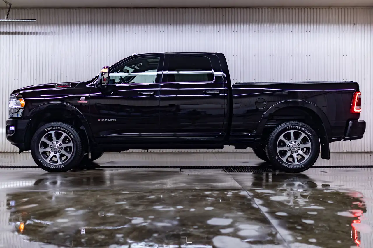 RAM 2500 снимка RAM 2500