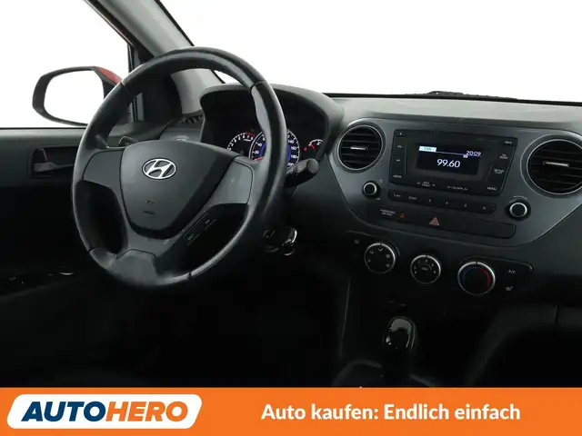 Hyundai i10 view 13