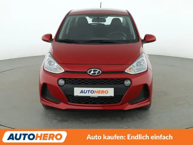 Hyundai i10 view 9