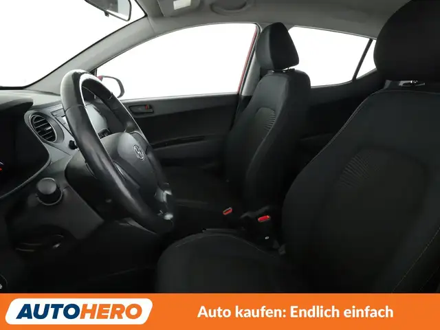 Hyundai i10 view 10