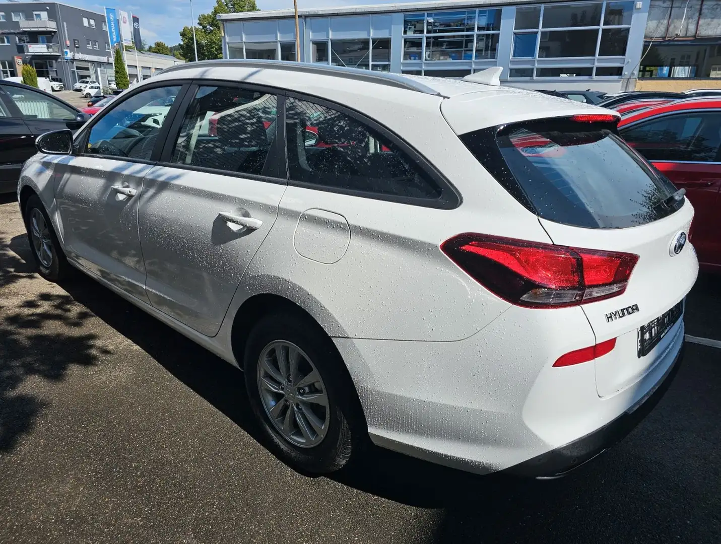 Hyundai i30 cw 1,0 T-GDI Comfort Weiß - 2