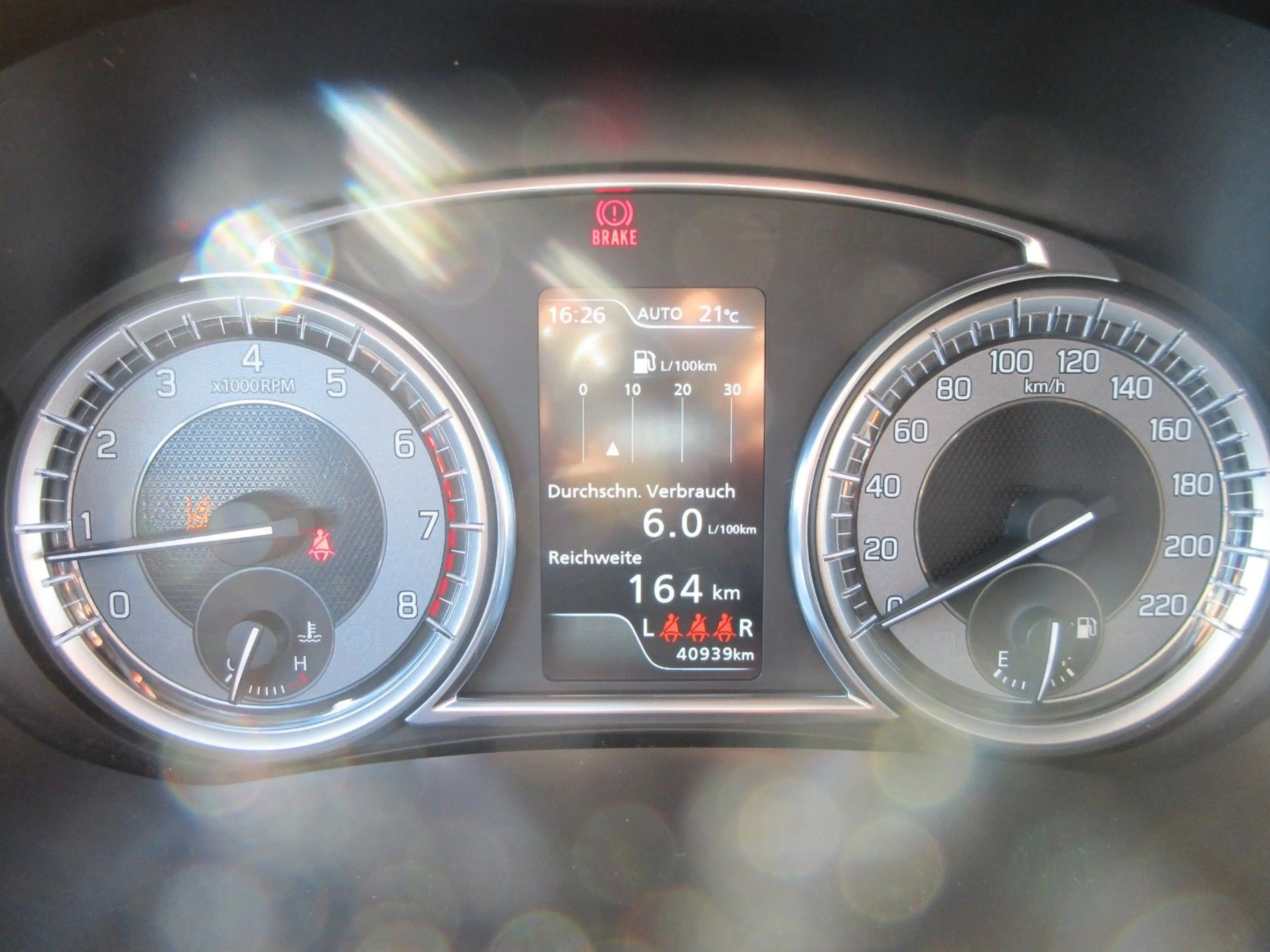 Suzuki Vitara 1.4 Mild-Hybrid Comfort 4x4 **2.HAND** — photo 15