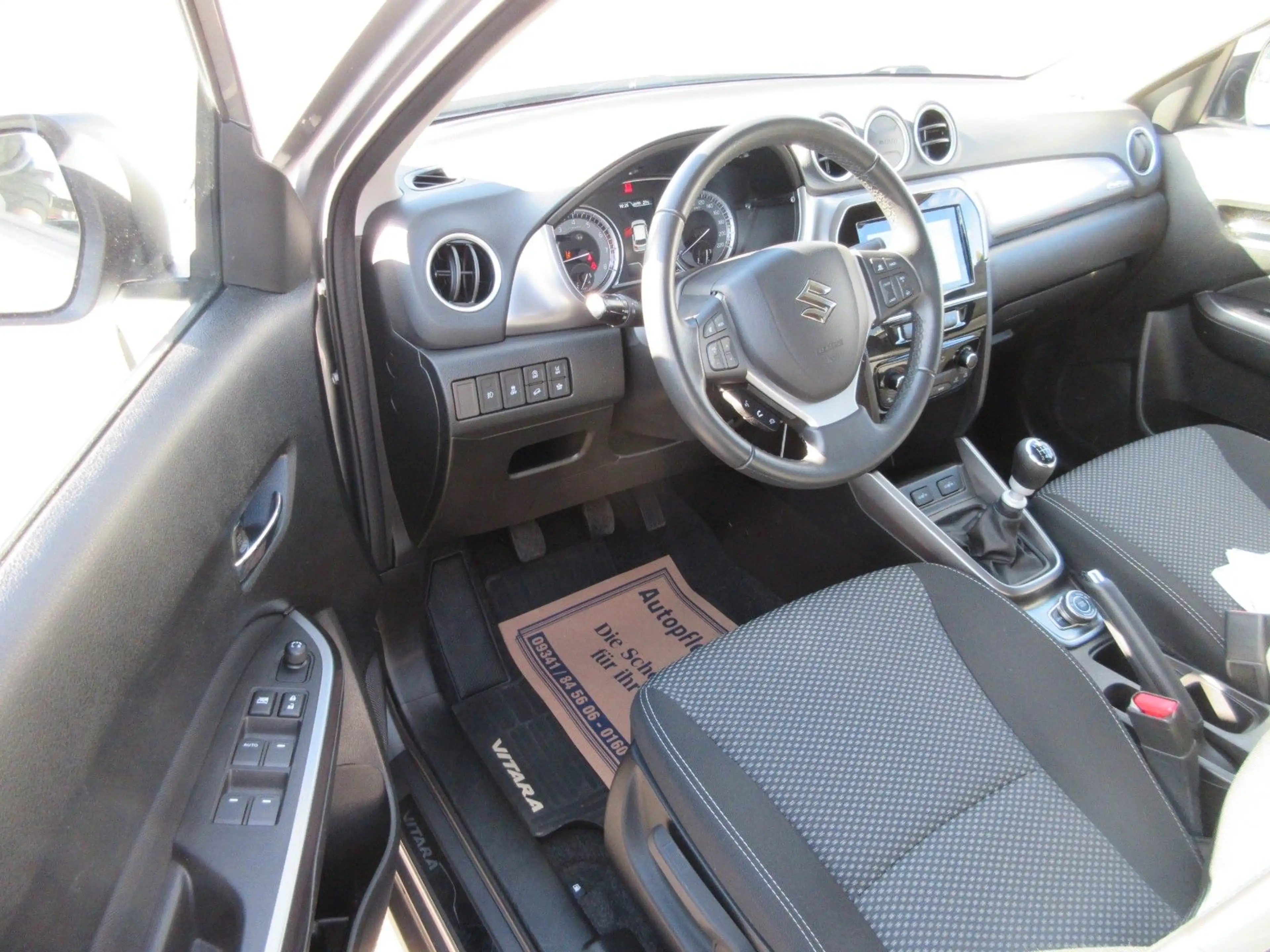Suzuki Vitara 1.4 Mild-Hybrid Comfort 4x4 **2.HAND** — photo 7
