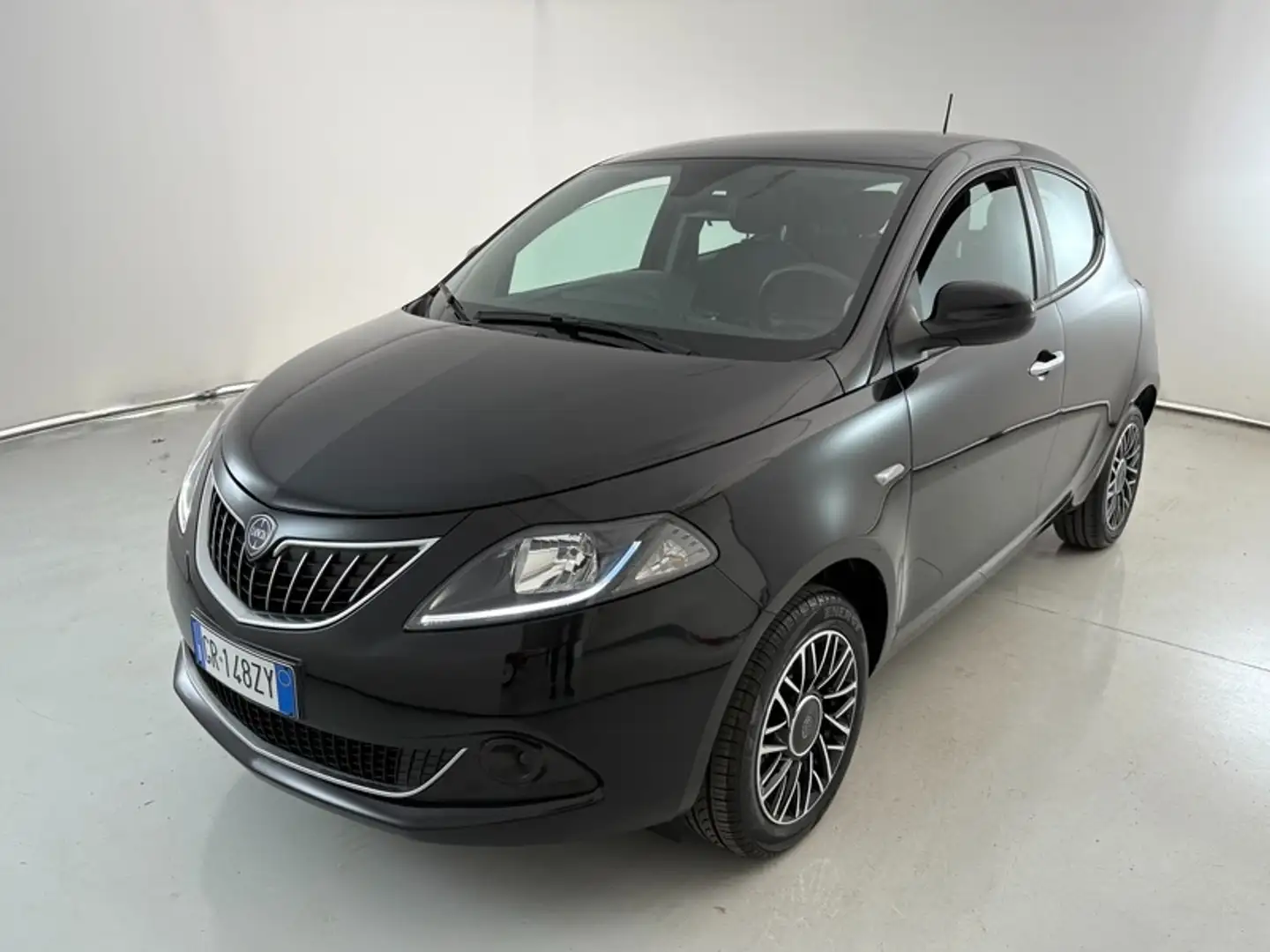 Lancia Ypsilon 1.0 FireFly Hybrid Platino Noir - 1