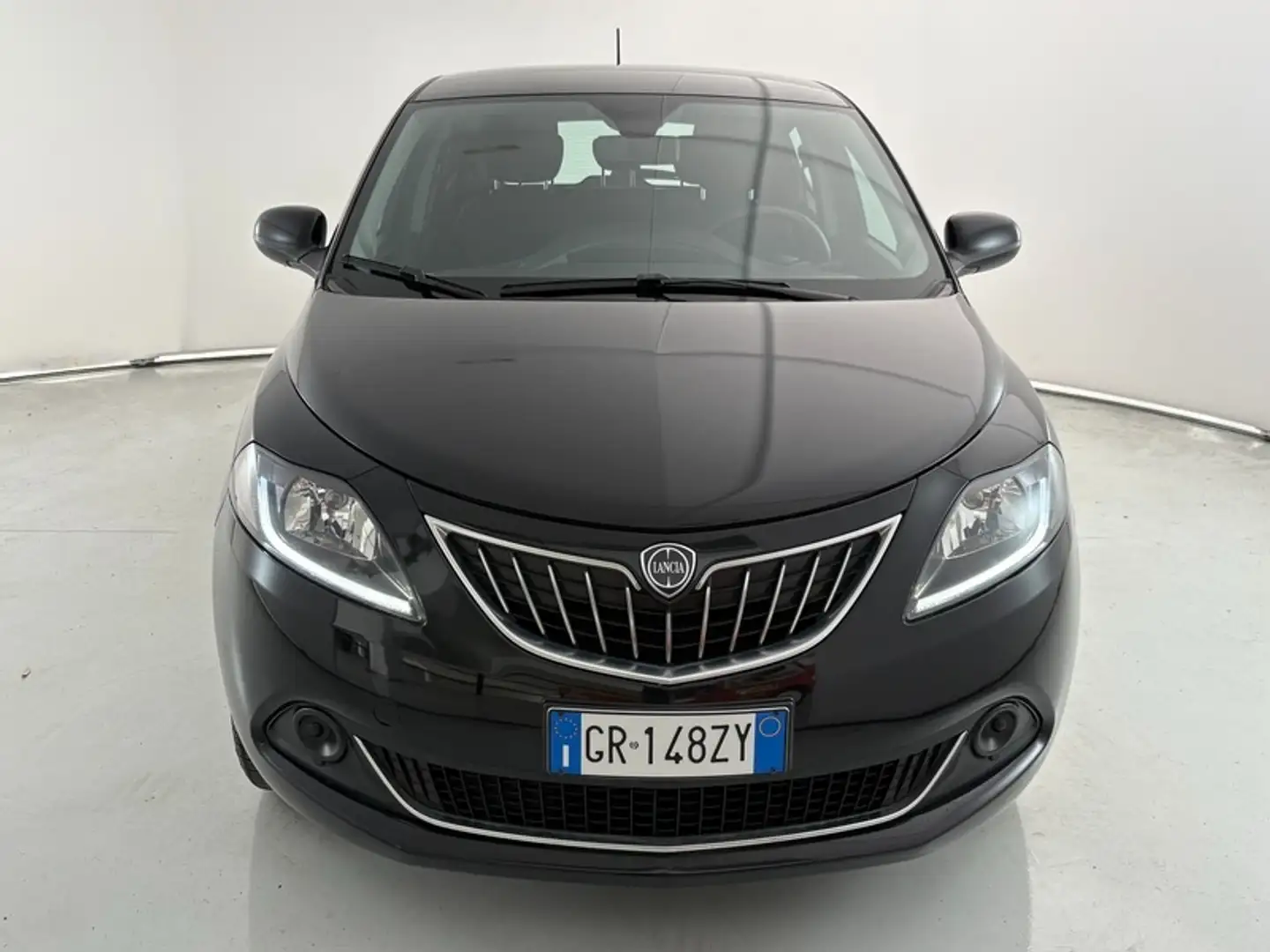 Lancia Ypsilon 1.0 FireFly Hybrid Platino Noir - 2