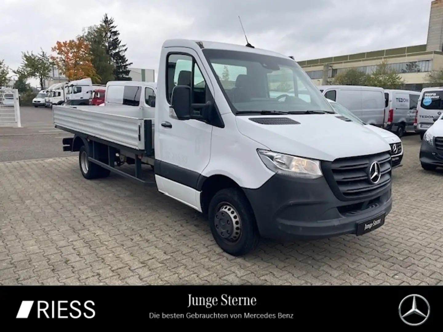 Mercedes-Benz Sprinter 514 CDI Pritsche RS4325/MBUX/AHK/DAB/3-SI Blanc - 1