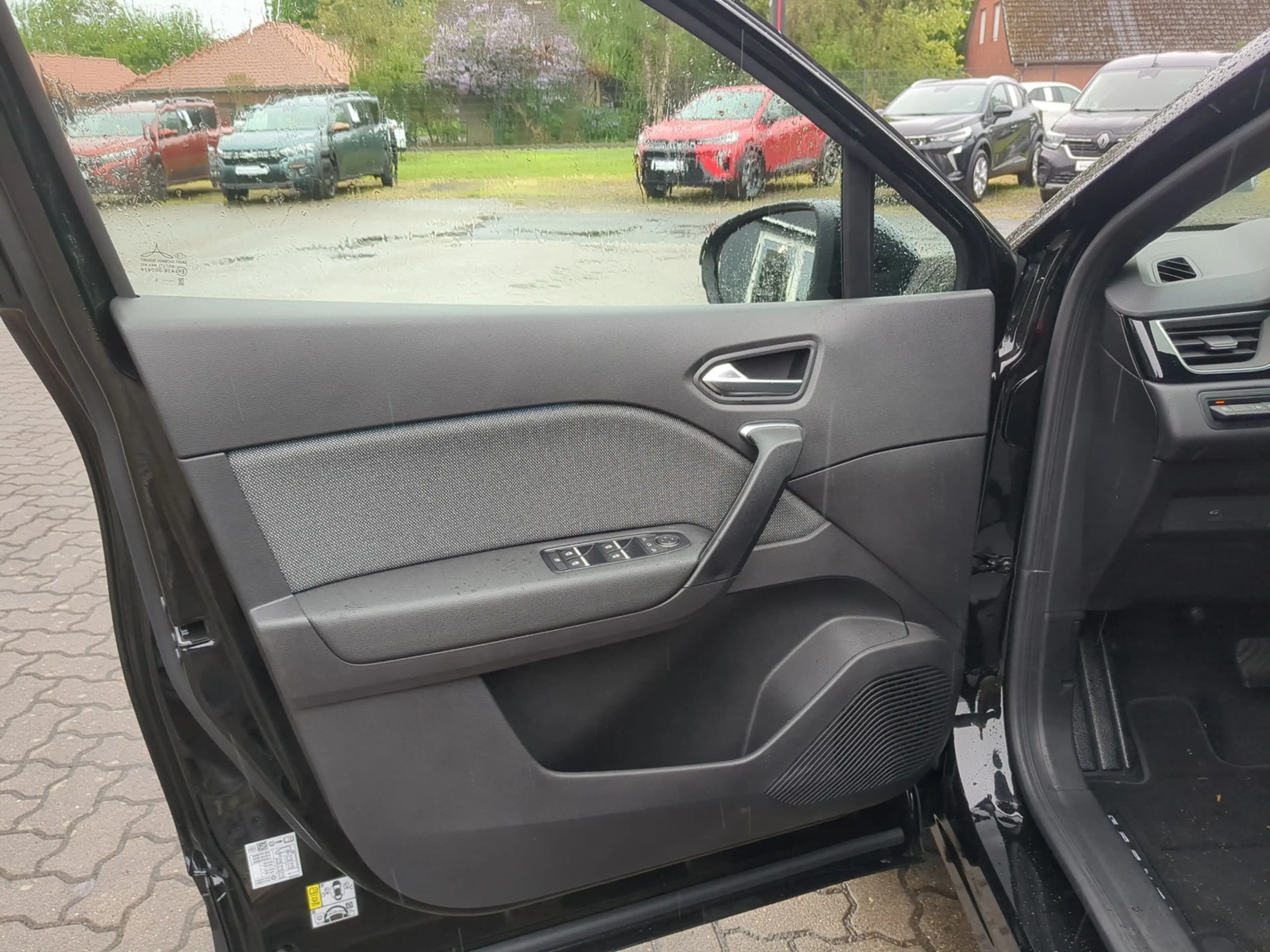 Mitsubishi Grandis 1.3 AT Intro Edition — photo 13