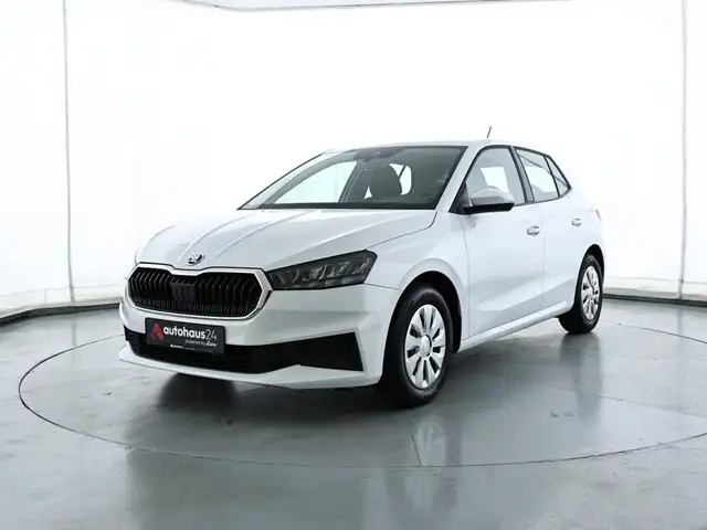 Skoda Fabia view 3
