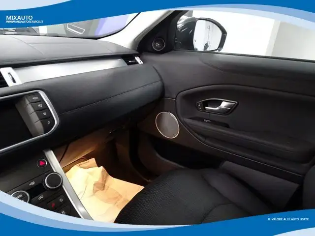 Land Rover Range Rover Evoque view 10